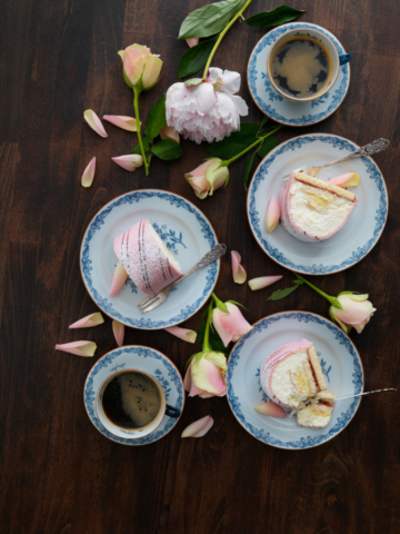 Coffe and cake on dark wood table